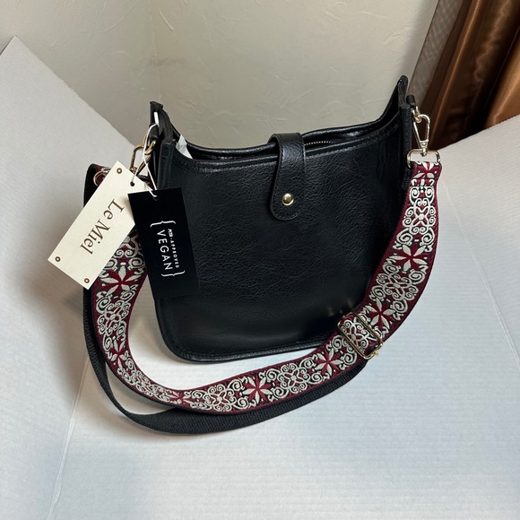 Le Miel Handbags - Le Miel Black Vegan Leather Crossbody Messenger Bag Embroidered Guitar Strap NEW